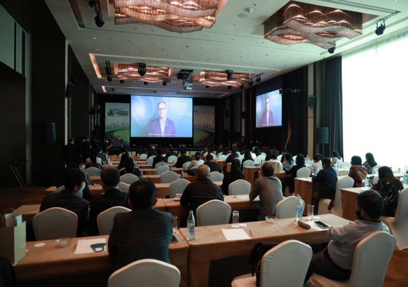 ประธานกลุ่มฯ ร่วมงานแถลงข่าวนวัตกรรมถนนพลาสติกรีไซเคิล "Paving Green Road"